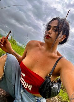 Mix MCQUEEN Best girlfriend experience - Acompañantes transexual in Manila Photo 14 of 21