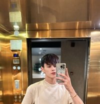 Mixed 🇦🇺/ 🇵🇭 - Male escort in Riyadh