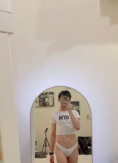 Mixed 🇦🇺/ 🇵🇭 - Male escort in Riyadh Photo 10 of 11