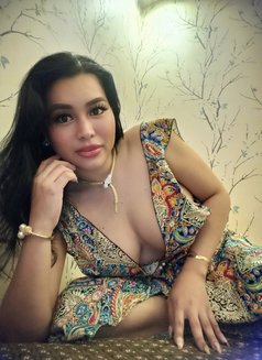Mixed Phil Thai Chinesse - Transsexual escort in Dubai Photo 7 of 11