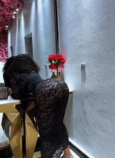 MIXED SOUTH AFRICAN BLACK MISTRESS - escort in Gurgaon Photo 3 of 6