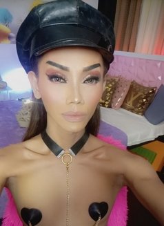 Goddess Miya - Acompañantes transexual in Singapore Photo 13 of 20