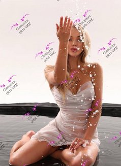 MIYA HOTTEST - puta in Abu Dhabi Photo 3 of 7