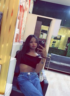 Miya - Transsexual escort in New Delhi Photo 5 of 8