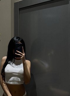 Miya Love - escort in Singapore Photo 3 of 25