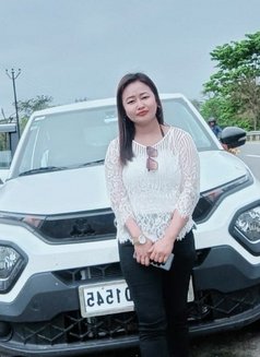 Miyaa - escort in Bangalore Photo 1 of 3
