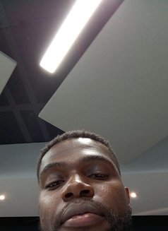 Miyagi - Male adult performer in Nairobi Photo 5 of 5