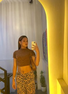 Miyazaki - Transsexual escort in Manila Photo 9 of 12