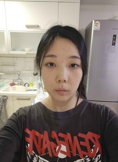 Miyu - escort in Seoul Photo 10 of 12