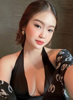Miyuki - escort in Manila Photo 5 of 8