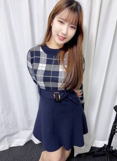 Miyuki - puta in Osaka Photo 3 of 3