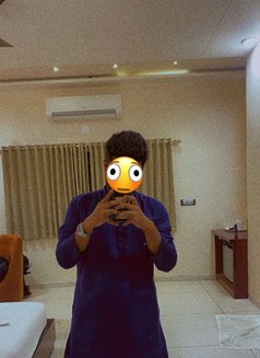 Mizo - Male escort in Dubai Photo 6 of 6