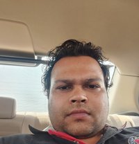Mj Rajput - masseur in New Delhi