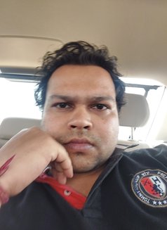 Mj Rajput - masseur in New Delhi Photo 3 of 4