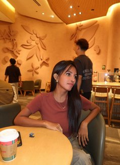 Mjane - escort in Manila Photo 12 of 19