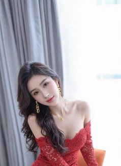 Mju - puta in Bangkok Photo 8 of 11