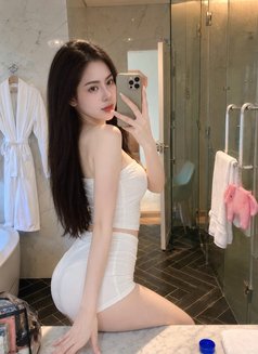 Mju Sukhumvit - escort in Bangkok Photo 7 of 7