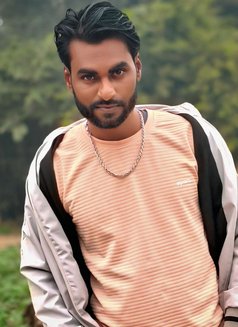 Mkdmannu - Acompañantes masculino in Surat Photo 3 of 6