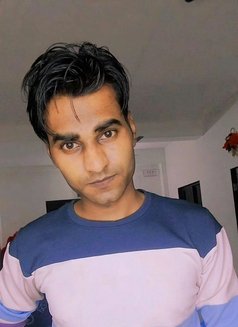 Mkdmannu - Acompañantes masculino in Surat Photo 5 of 6