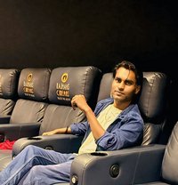 Mkdmannu - Male escort in Surat