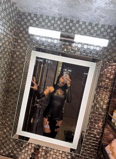 Available amazing TS - Transsexual escort in Tokyo Photo 9 of 10