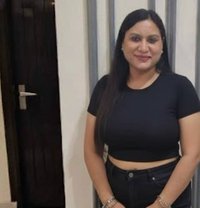 Mlleshi - escort in Kuwait
