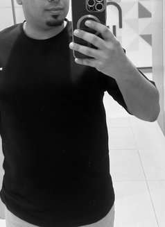 Mm Jordan - Male escort in Dubai Photo 1 of 1