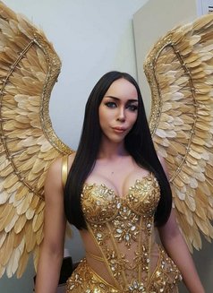 Mmmm - Transsexual escort in Mumbai Photo 6 of 6