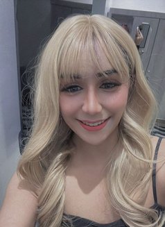 Bigdick - Transsexual escort in Jeddah Photo 2 of 5