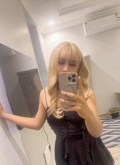 Bigdick - Transsexual escort in Jeddah Photo 3 of 5