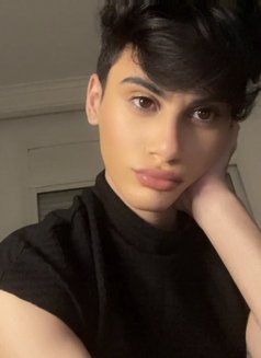 Mmtwink - Male escort in Jeddah Photo 5 of 6