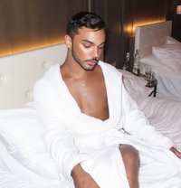 MN THE DOLL - Acompañantes masculino in Dubai