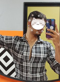 Mnjun - Male escort in Bangalore Photo 5 of 6