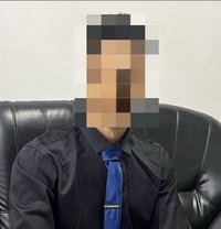 Amir sexy looking man for the ladies - Male escort in Kandy