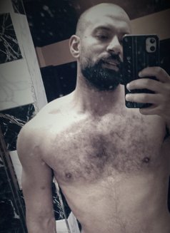 Mo Heo - Male escort in Alexandria Photo 1 of 1