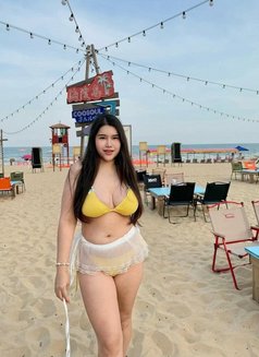 Mobile massage services in Westland Asia - escort in Nairobi Photo 4 of 6