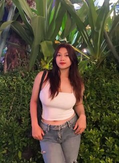 Mobile massage services in Westland Asia - escort in Nairobi Photo 6 of 6