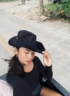 Mocha Doll - Transsexual escort in Cebu City Photo 5 of 9