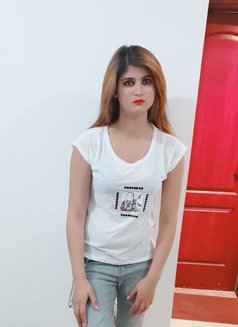 Model Aarti - escort in Dubai Photo 1 of 6