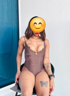Model Avril squirter best ebony bs bay - puta in Dubai Photo 22 of 23