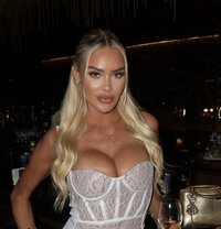 Model Blonde Luxury Vip Gfe - escort in Dubai Photo 15 of 19
