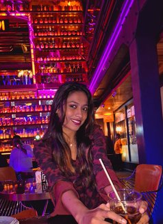 ꧁( Model Elina Independent Service )꧂🟢 - puta in Kolkata Photo 2 of 10