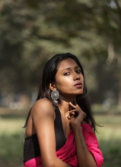 ꧁( Model Elina Independent Service )꧂🟢 - puta in Kolkata Photo 6 of 10