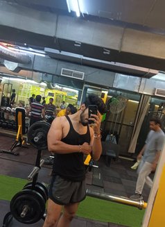 Model Kabir - Male escort in Pune Photo 8 of 8