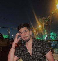 Model Kabir - Acompañantes masculino in Pune