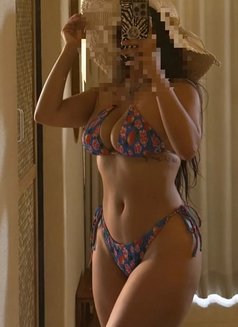 🫣Model looks vip moments🙂 - escort in Mumbai Photo 15 of 17