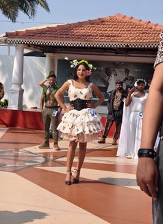 Model Maina - Transsexual escort in Hyderabad Photo 7 of 8