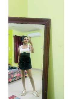 Model Maina - Transsexual escort in Hyderabad Photo 9 of 10