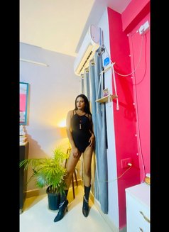 Model Maina - Transsexual escort in Hyderabad Photo 11 of 12