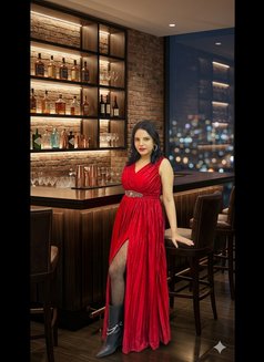 Model Maina - Acompañantes transexual in Hyderabad Photo 9 of 11